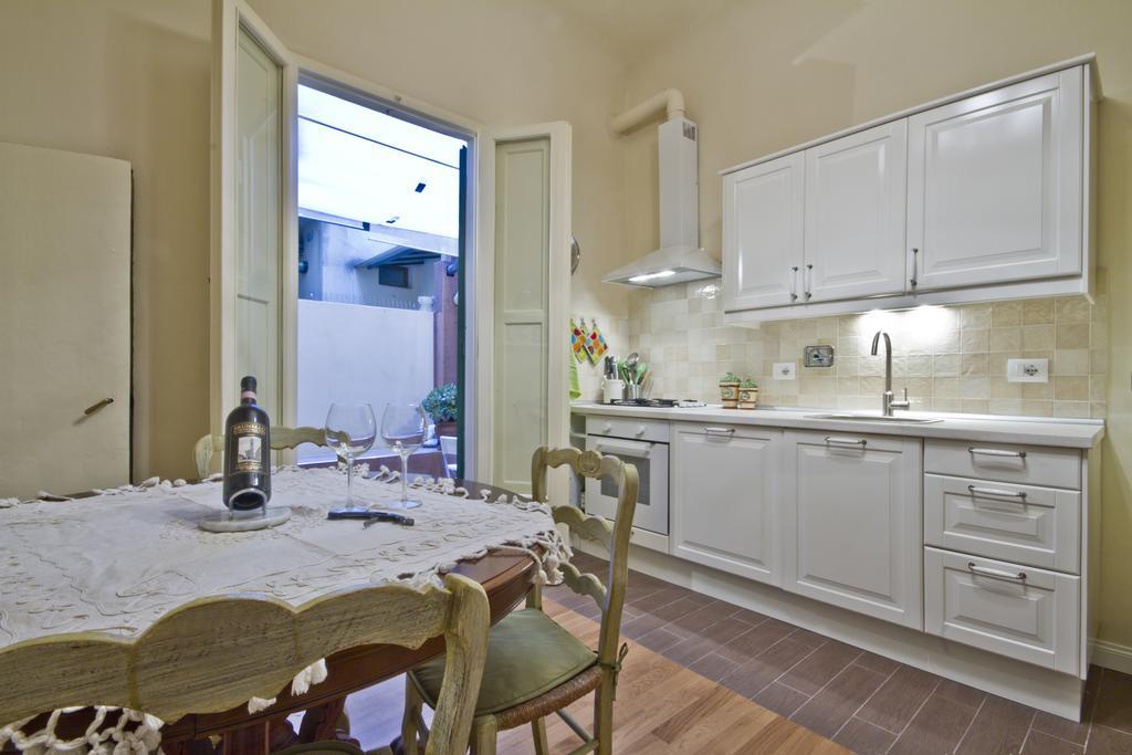 San Marco Apartment Florenz Zimmer foto